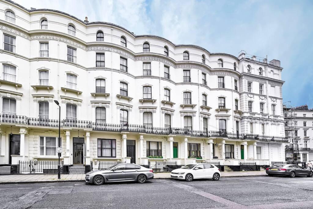 The Perfect Queensway Appartamento *